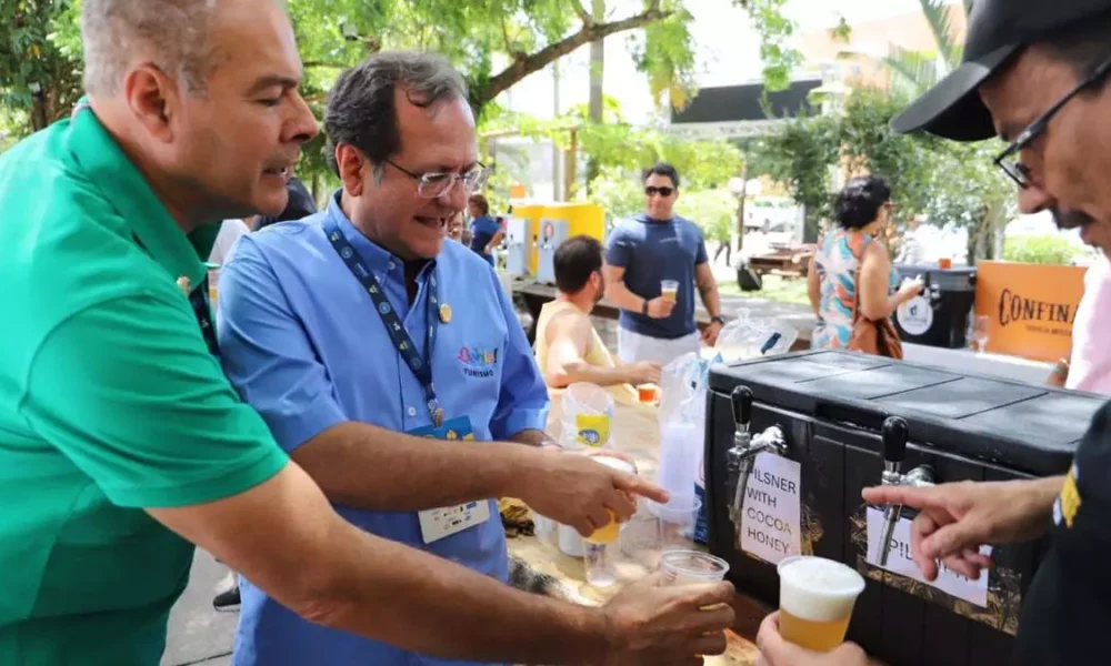 amostras de cerveja de 34 países e a participação de 14 especialistas estrangeiros como jurados e palestrantes, o Festival Bahia Beer