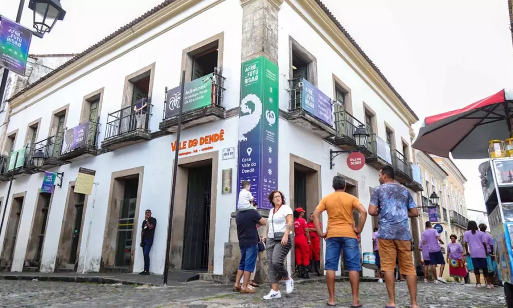 Na última sexta-feira (29), Salvador recebeu o lançamento nacional da Wini.IA, a primeira inteligência artificial afroreferenciada do