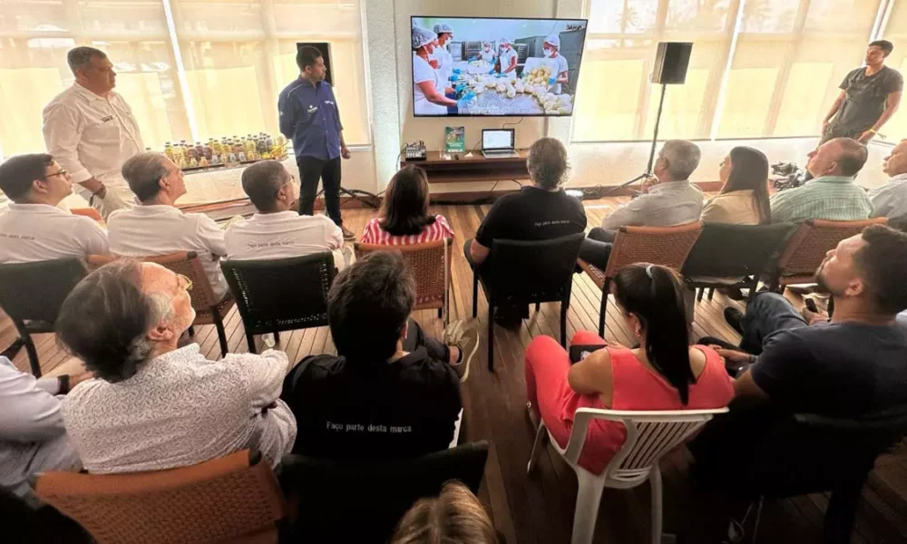 agricultura familiar da Bahia foram destaque durante o lançamento da pedra fundamental de um empreendimento hoteleiro em Baixio