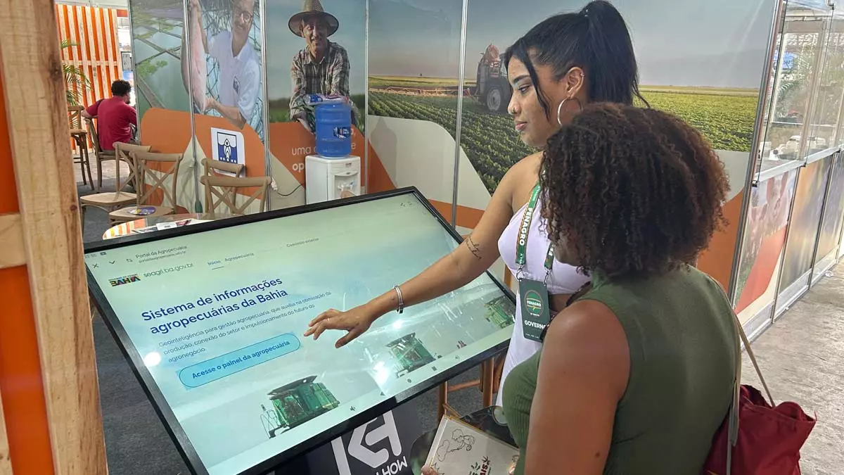 agronegócio baiano. Entre as novidades, destaca-se o lançamento do Portal da Agropecuária da Bahia, uma plataforma