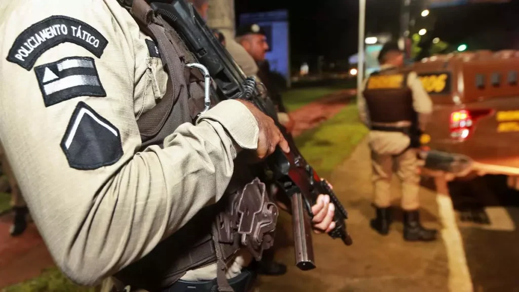 Policiamento Tático (CIPT)/Rondesp Atlântico libertaram uma vítima de sequestro e frustraram uma tentativa de extorsão no