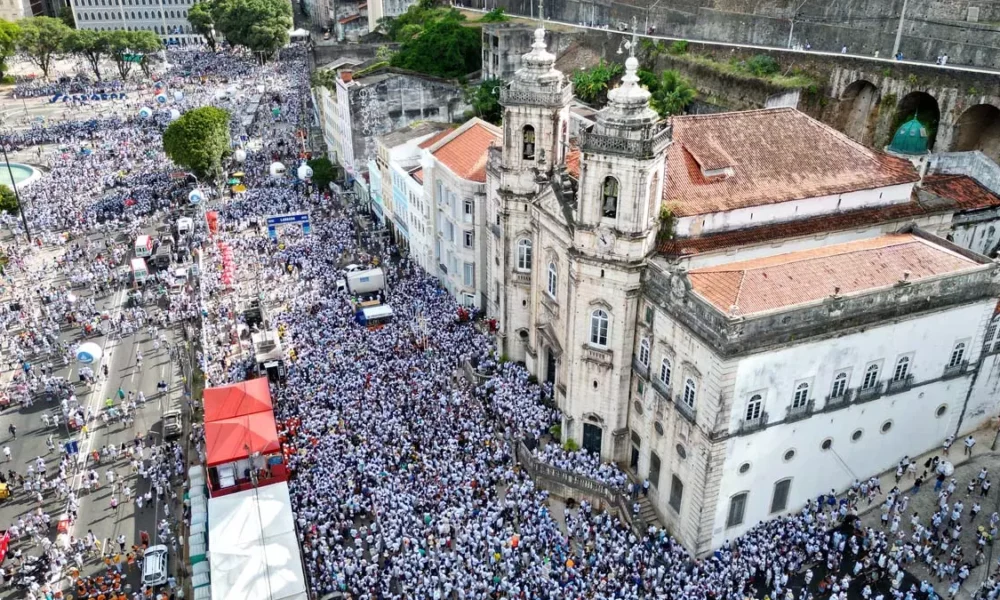 Inserida no Calendário de Turismo Esportivo de Salvador, a Corrida Sagrada, evento esportivo que antecede a procissão da Lavagem do Bonfim,