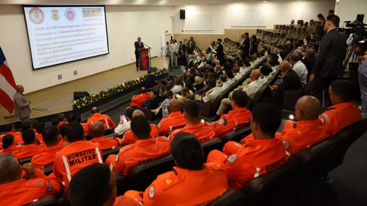 da Polícia Militar e do Corpo de Bombeiros Militar. As ações visam fortalecer a segurança pública e aprimorar a capacidade