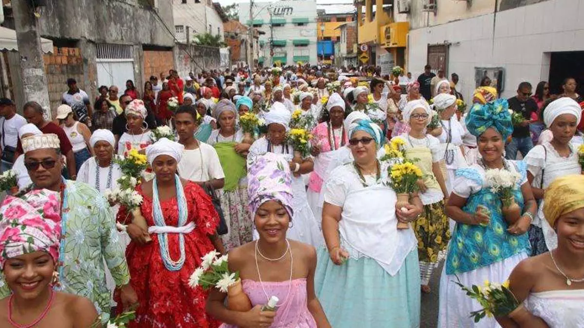 sagrado e o profano se encontram, aconteceu na manhã deste sábado (18/01) a Lavagem de Abrantes em homenagem à São Sebastião.