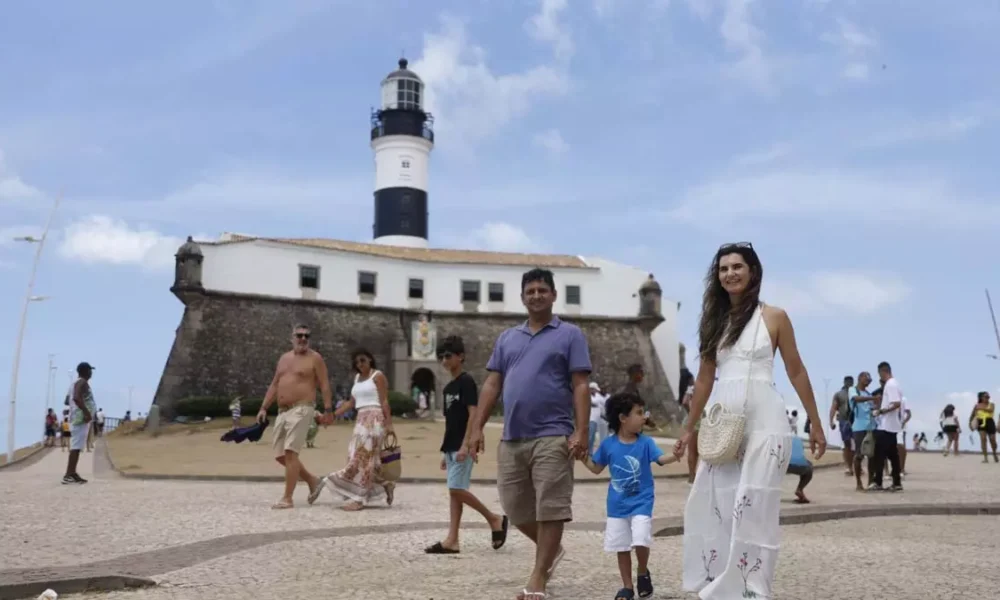 O fascínio que a Bahia desperta nos turistas já tinha sido apontada pelo compositor Dorival Caymmi, na música “Você já foi à Bahia”,