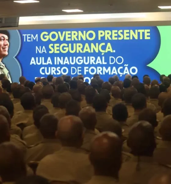 A segunda turma da formação de soldados da Polícia Militar da Bahia (PM-BA) do concurso de 2022 foi recepcionada,