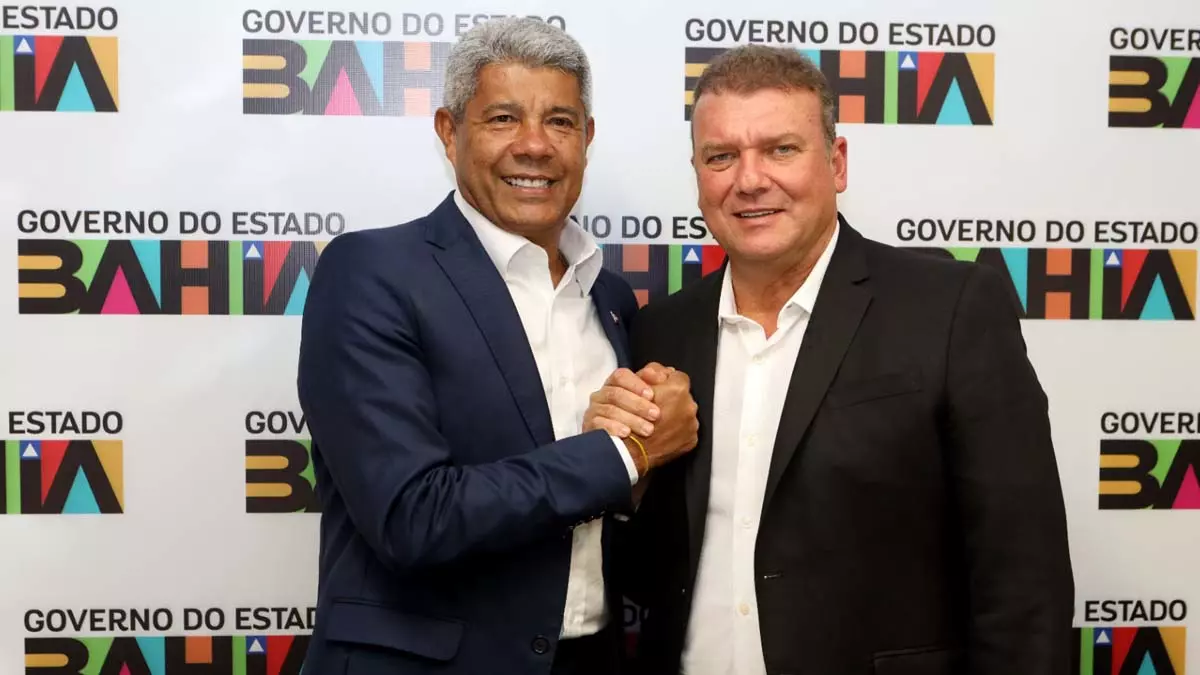 dois prefeitos do União Brasil, mesmo partido de Neto, se reuniram separadamente com o governador, em Salvador, e acenaram