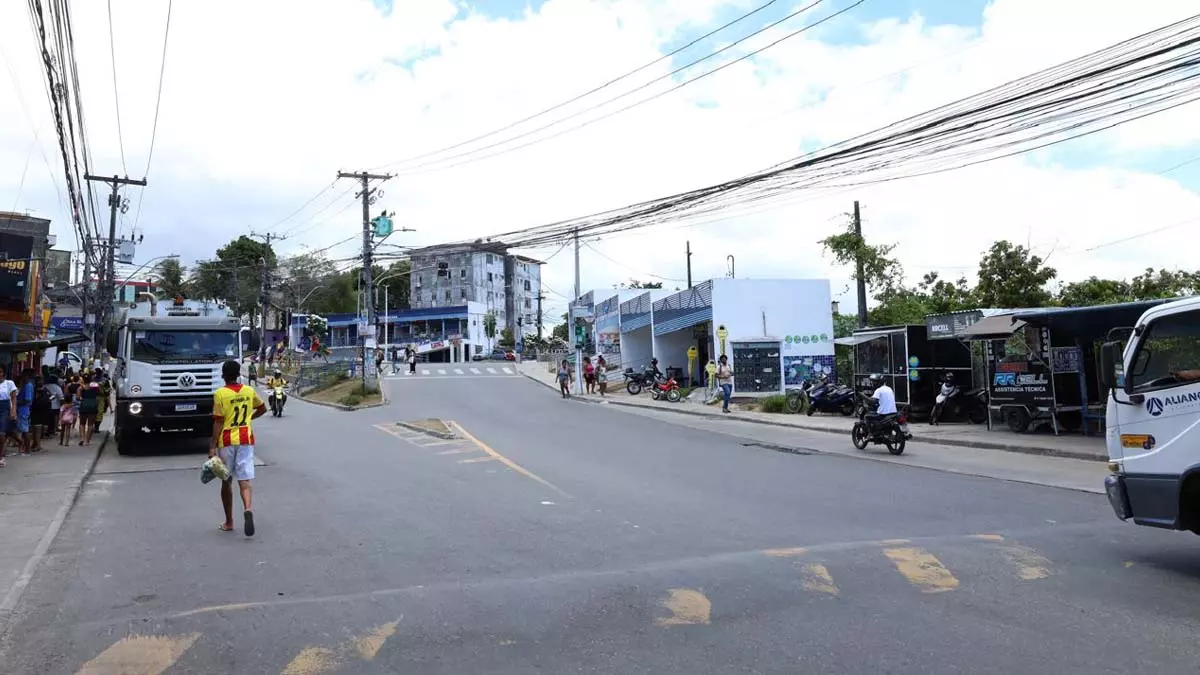 Sussuarana, na capital baiana. Equipes das Polícias Militar e Civil atuam de forma conjunta, em toda a região, com patrulhamento