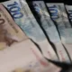 O Brasil tem desde esta quarta-feira (1º de janeiro) um novo valor de R$ 1.518 para o salário mínimo, o que representa aumento