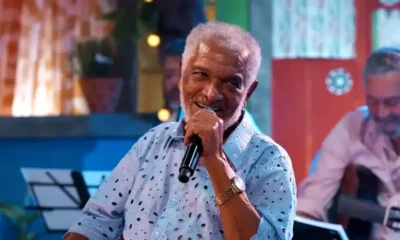 O experiente cantor e compositor baiano Nelson Rufino é o convidado recebido pela apresentadora Teresa Cristina na edição inédita