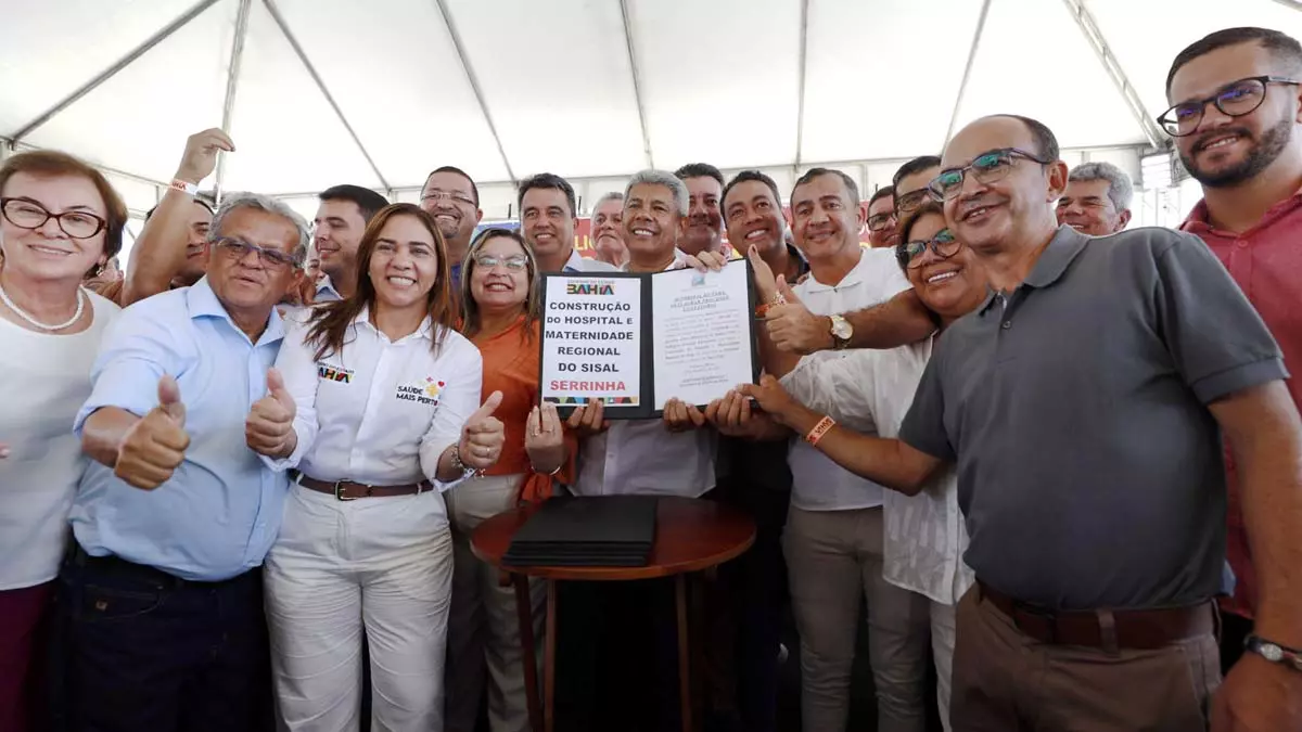 autorizou nesta terça-feira (18), em Serrinha, a licitação para a construção do Hospital e Maternidade Regional do Sisal,