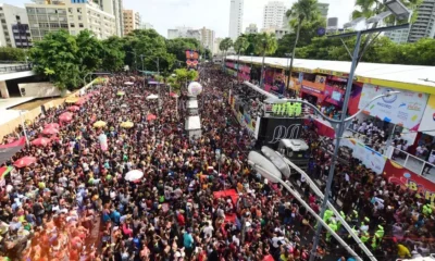 A história do Carnaval de Salvador 2025 começa a ser contada nesta quinta-feira (27), quando ocorre a abertura oficial da