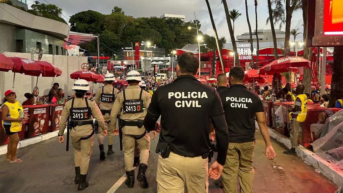 região do Centro Histórico de Salvador, terminaram na madrugada deste domingo (24), sem registro de crime grave contra a vida