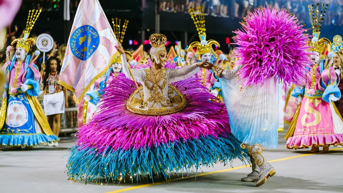 A Sociedade Rosas de Ouro foi a grande vencedora do desfile das escolas de samba do carnaval de São Paulo de 2025. A agremiação obteve 269,8