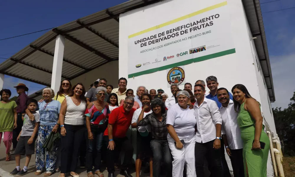 Neste domingo (16), o governador Jerônimo Rodrigues esteve em Buerarema, no Sul da Bahia, onde entregou a Unidade de