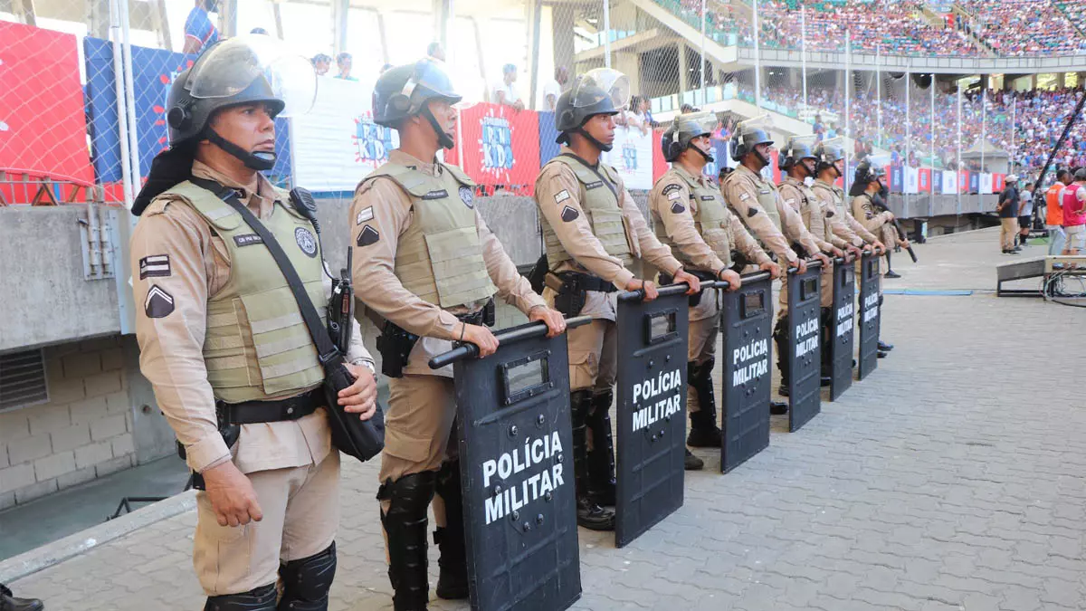 Nesta quinta-feira (13), a Polícia Militar da Bahia irá atuar com um efetivo de 391 policiais militares no jogo Bahia x Boston River,