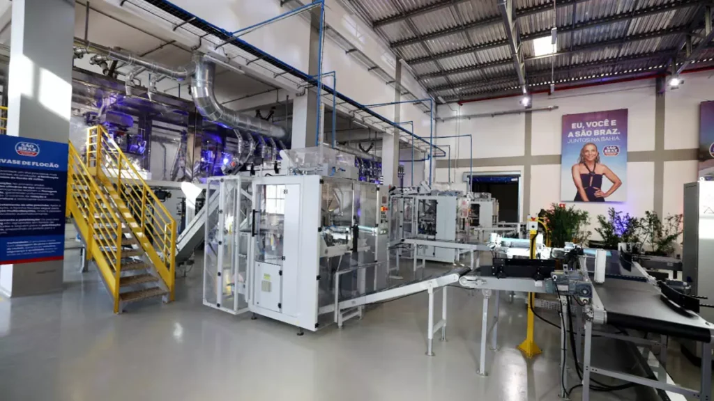 fábrica da empresa São Braz, conhecida no Nordeste pela produção de flocão de milho. A indústria vai funcionar em Conceição do Jacuípe,