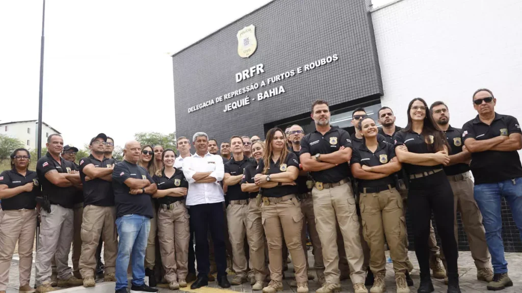 Mais um equipamento de segurança foi inaugurado em Jequié. A nova sede da Delegacia de Repressão a Furtos e Roubos (DRFR) foi entregue