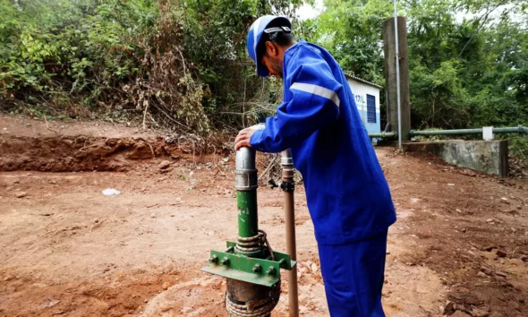 Um dos municípios baianos afetados pela longa estiagem, Wagner, localizado na Chapada Diamantina, celebra a implantação de um novo poço