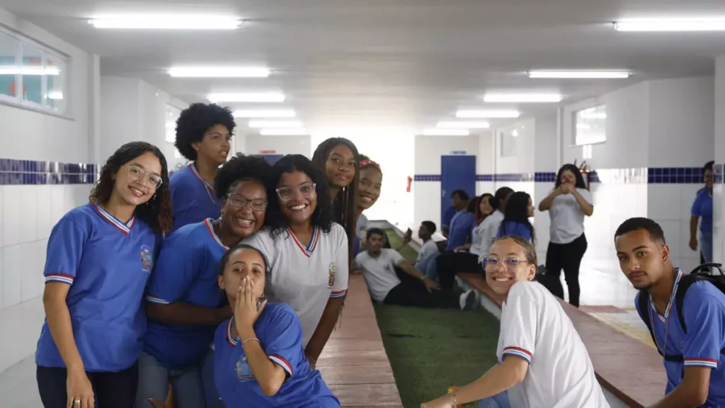 O governador Jerônimo Rodrigues deu início a uma série de entregas e anúncios para Jequié e cidades vizinhas, nesta quinta-feira (10).