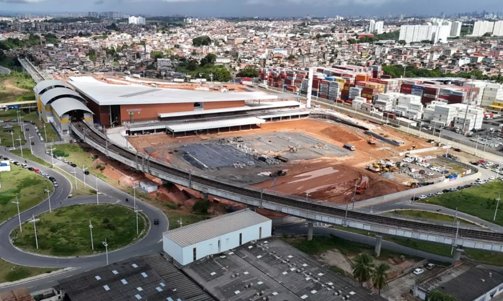 Com 84% das obras já concluídas, a nova Rodoviária de Salvador tem entrega prevista para o mês de outubro, quando passará
