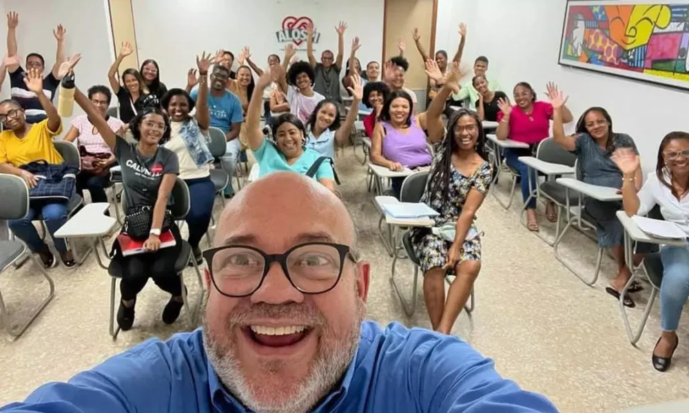 técnicas de vendas, que será realizado entre os dias 20 e 22 de maio, das 9h às 11h. A iniciativa tem como objetivo capacitar
