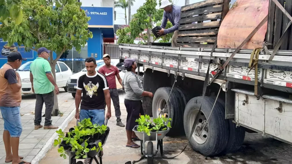 O Projeto Kits Produtivos, o Governo do Estado, por meio da parceria entre a Companhia de Desenvolvimento e