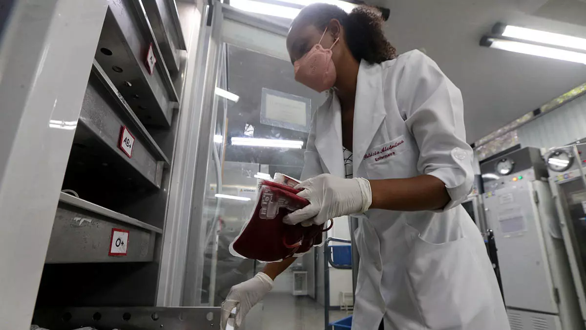 Neste sábado (14), o Hospital Geral Roberto Santos (HGRS), em parceria com a Hemoba, promove campanha de coleta de sangue para