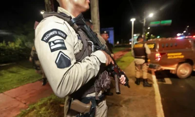 Na tarde de domingo (22), policiais da 7ª Companhia Independente da Polícia Militar (7ª CIPM) apreenderam drogas na Rua do Conde,