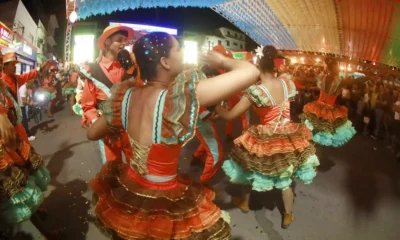 antes do São João. Em oito zonas turísticas, a cultura nordestina foi celebrada, com o apoio da Secretaria de Turismo do Estado (Setur-BA). 