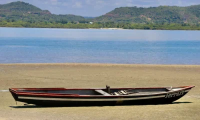destacando que a frente fria continua atuando sobre o Litoral da Bahia, deixando o tempo instável e com chuvas em