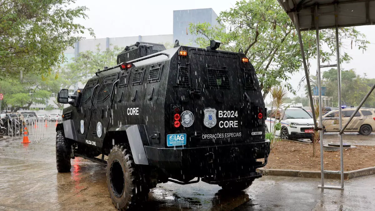 Na manhã desta sexta-feira (6), representantes das forças policiais receberam equipamentos da Secretaria da Segurança Pública