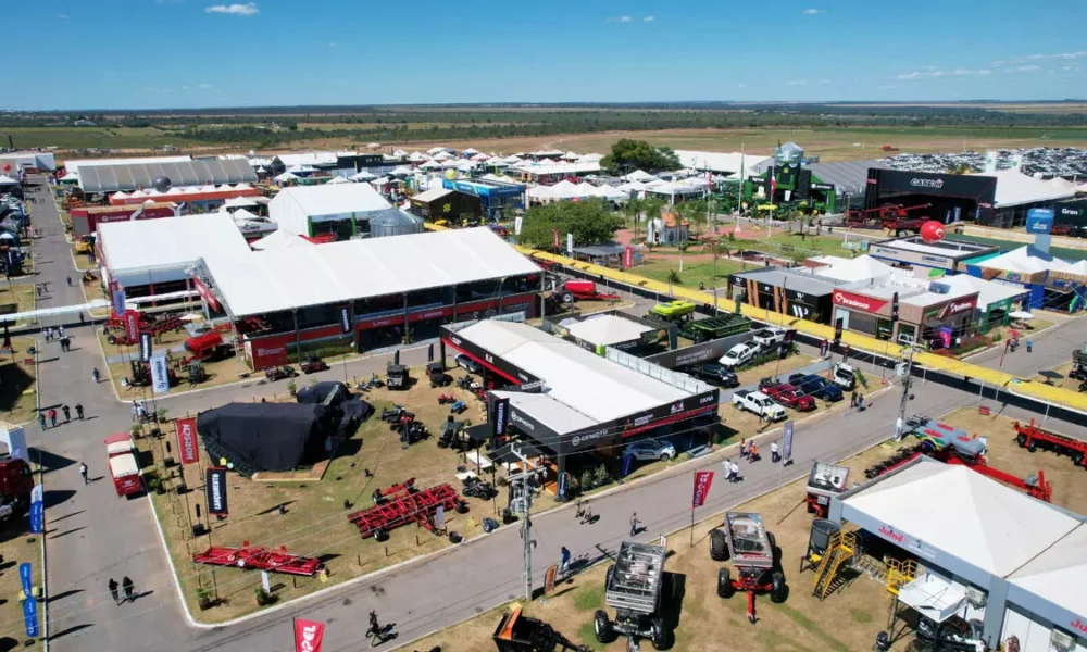 movimentam marcas nacionais e estrangeiras, além de profissionais do setor produtivo na 19ª edição da Bahia Farm Show,