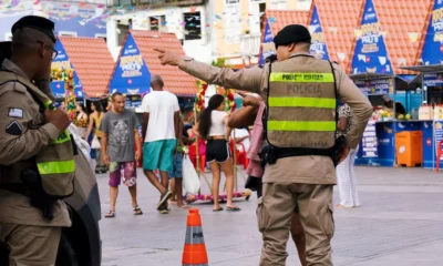 Policiamento Turístico (BPtur), contam com policiais em patrulhas, além de monitoramento no entorno do Pelourinho e