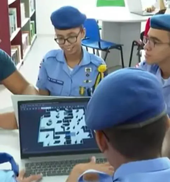 Cinco alunos do Colégio da Polícia Militar da Bahia – Unidade Lobato – foram classificados para a RoboCup 2025, o maior campeonato