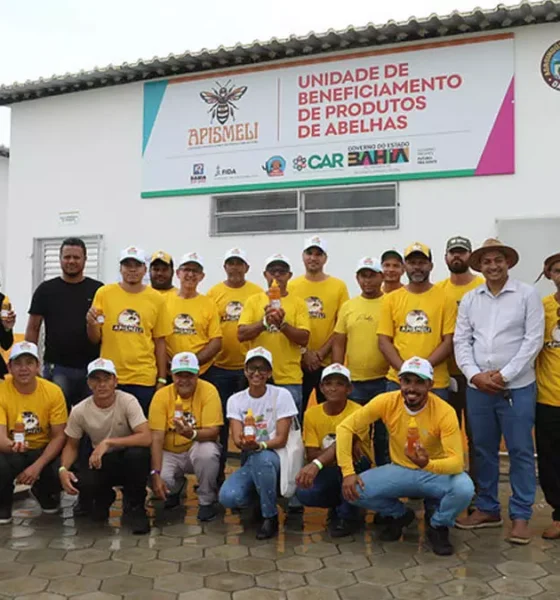 de produtos de abelhas da Associação dos Apicultores e Meliponicultores de Itiúba (Apismeli), localizada na comunidade de Várzea Formosa. 