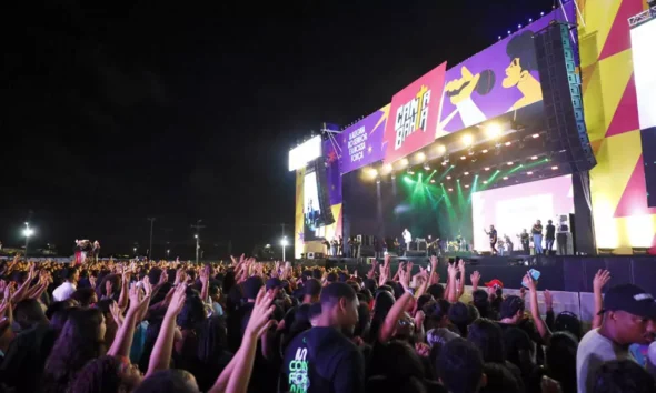 O Festival Canta Bahia 2025 teve sua abertura oficial na noite desta sexta-feira (04), no Parque de Exposições, em Salvador,