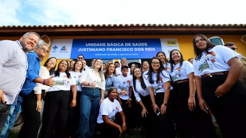 Na manhã deste sábado (5), o governador Jerônimo Rodrigues esteve em Cipó, no nordeste baiano, para entregar obras e anunciar