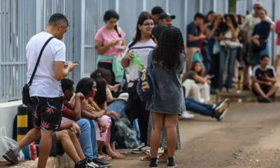 Um total de 4.811.338 candidatos confirmaram a inscrição para fazer o Exame Nacional do Ensino Médio (Enem) neste ano. 