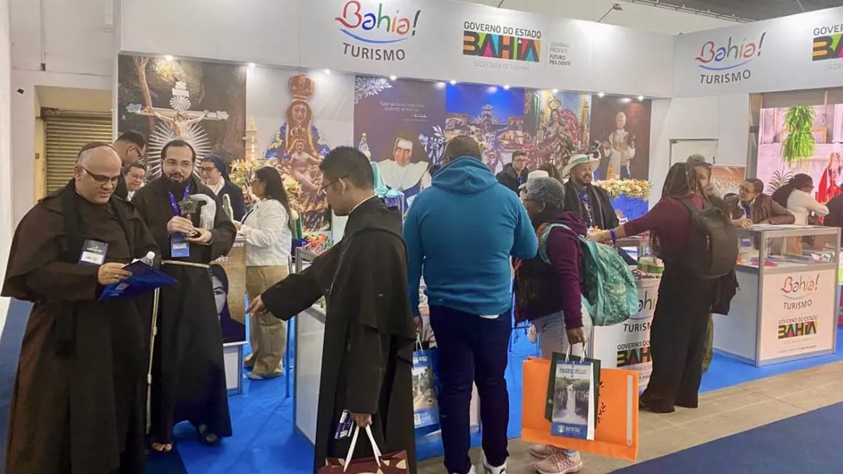 O turismo religioso da Bahia esteve representado no estande da secretaria por sete santuários: Senhor do Bonfim,