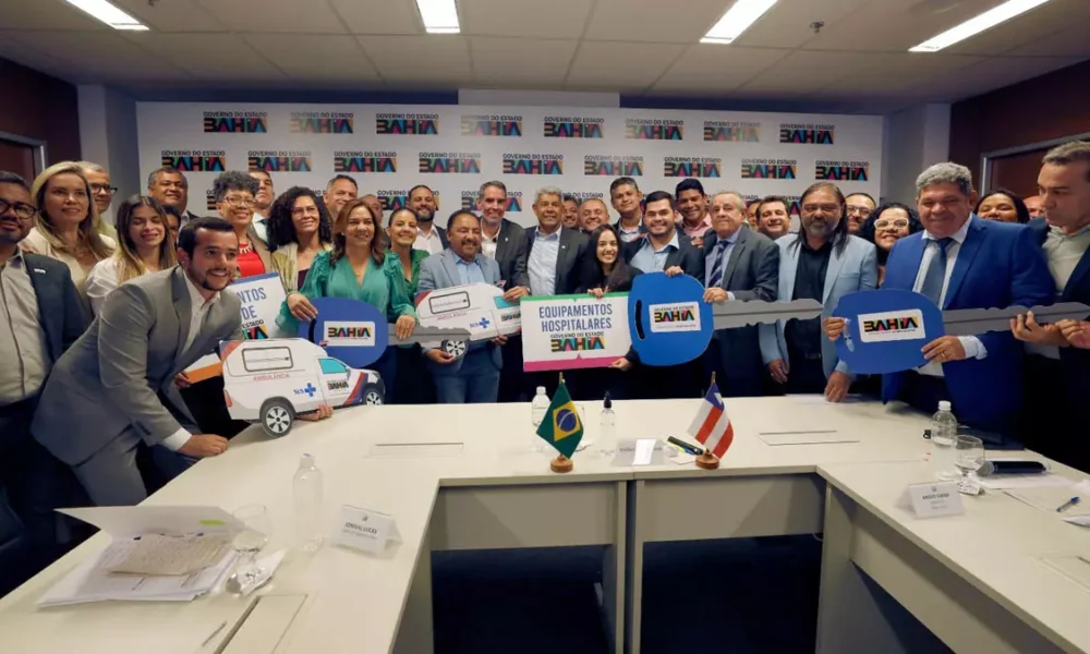 Conhecida por sua longa extensão de praia de água doce, pelas dunas do São Francisco e pelo turismo de vinhos, a cidade de Casa Nova