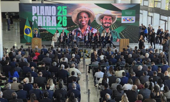 Pesca e Aquicultura da Bahia (Seagri) esteve presente, nesta terça-feira (1), em Brasília, no lançamento do Plano Safra 2025/2026