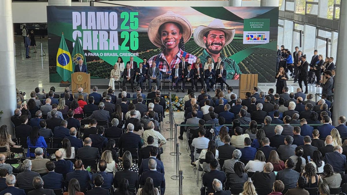 Pesca e Aquicultura da Bahia (Seagri) esteve presente, nesta terça-feira (1), em Brasília, no lançamento do Plano Safra 2025/2026