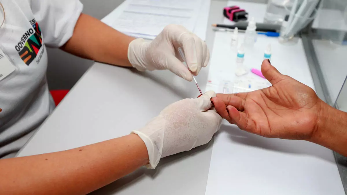 A Secretaria da Saúde do Estado da Bahia (Sesab) negou a existência de um surto de HIV/Aids entre adolescentes de 14 a 19 anos,