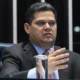Após reunião com lideranças partidárias nesta quarta-feira (6), o presidente do Senado, Davi Alcolumbre, comunicou que haverá sessão
