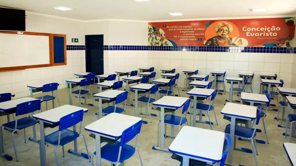 Neste sábado (9), o município de Cansanção recebeu um pacote de obras e investimentos nas áreas de educação, saúde, segurança pública,