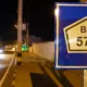 A restauração da pavimentação de 40 quilômetros da BA-573, no trecho que liga os municípios de Guanambi a Matina,