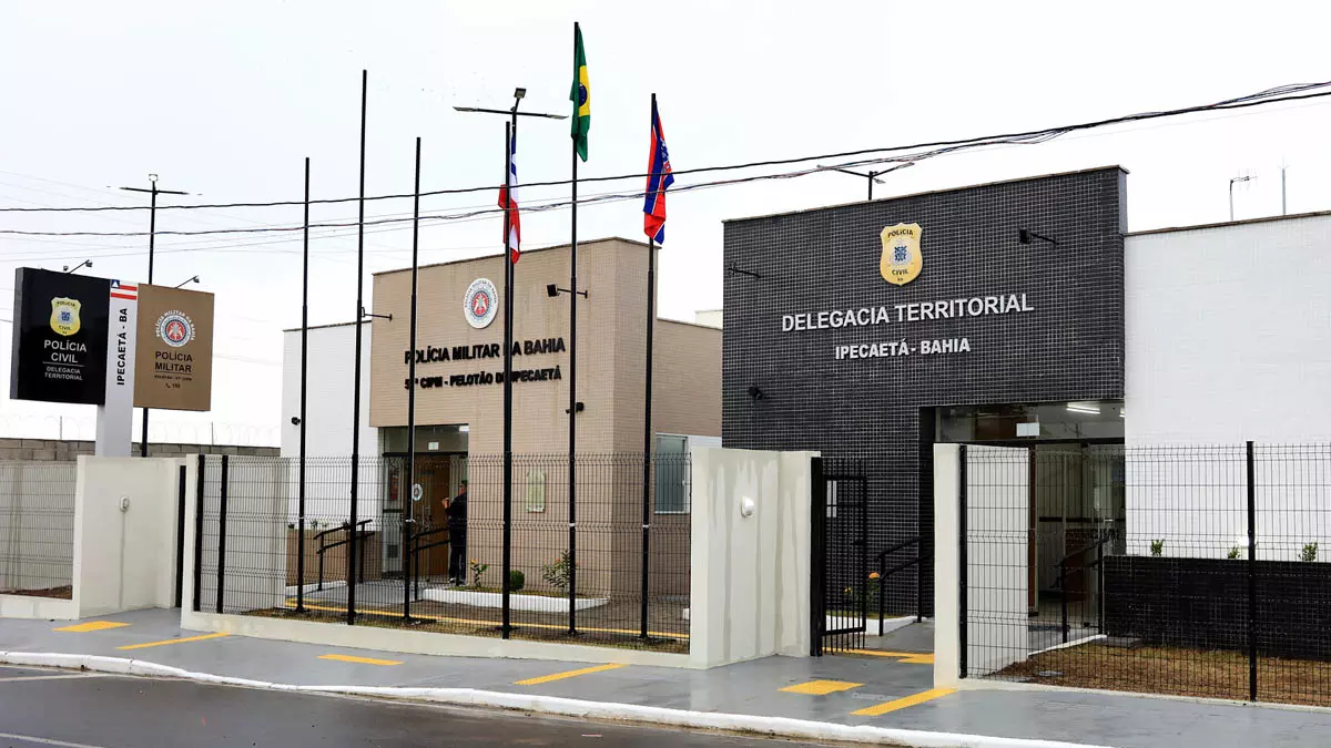 Os ipecaetenses passaram a contar com mais segurança e melhores serviços de polícia com a entrega da 200ª unidade da Segurança