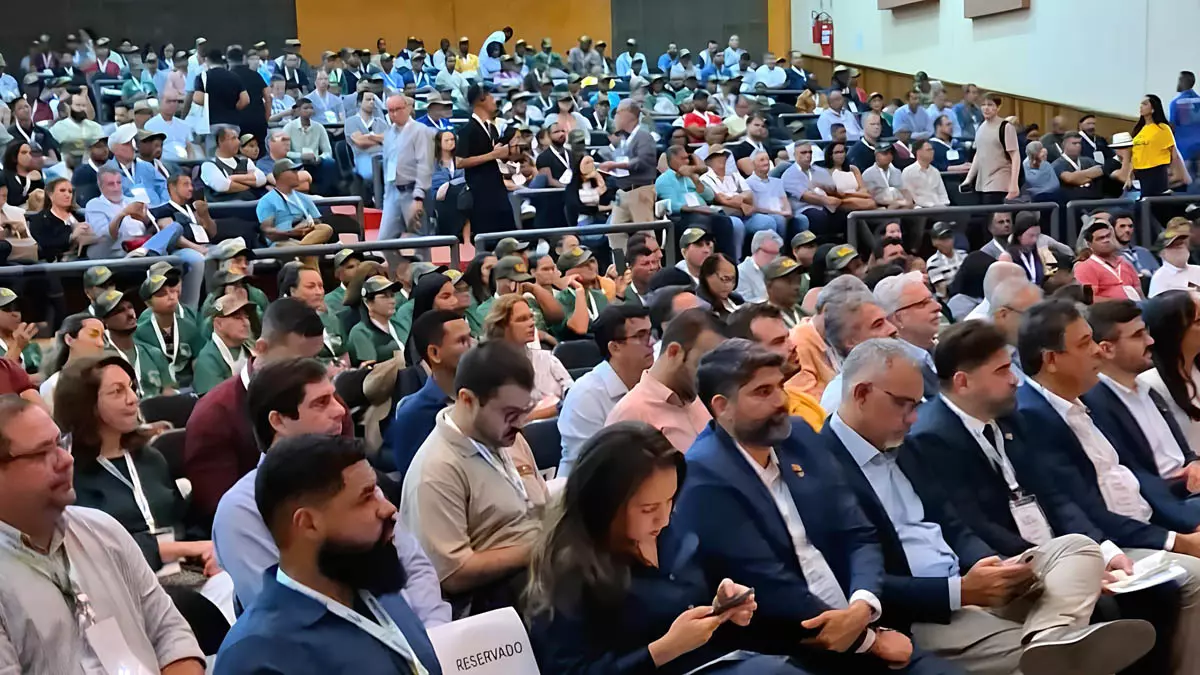 No primeiro dia da ExpoCacau 2025, nesta terça-feira (26), ficou evidente que a cadeia produtiva do cacau vive um novo ciclo de expansão na