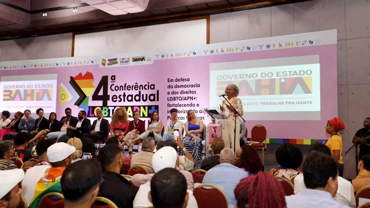 Depois de uma pausa de nove anos, a capital baiana voltou a sediar a Conferência Estadual LGBTQIAPN+ da Bahia. A abertura da